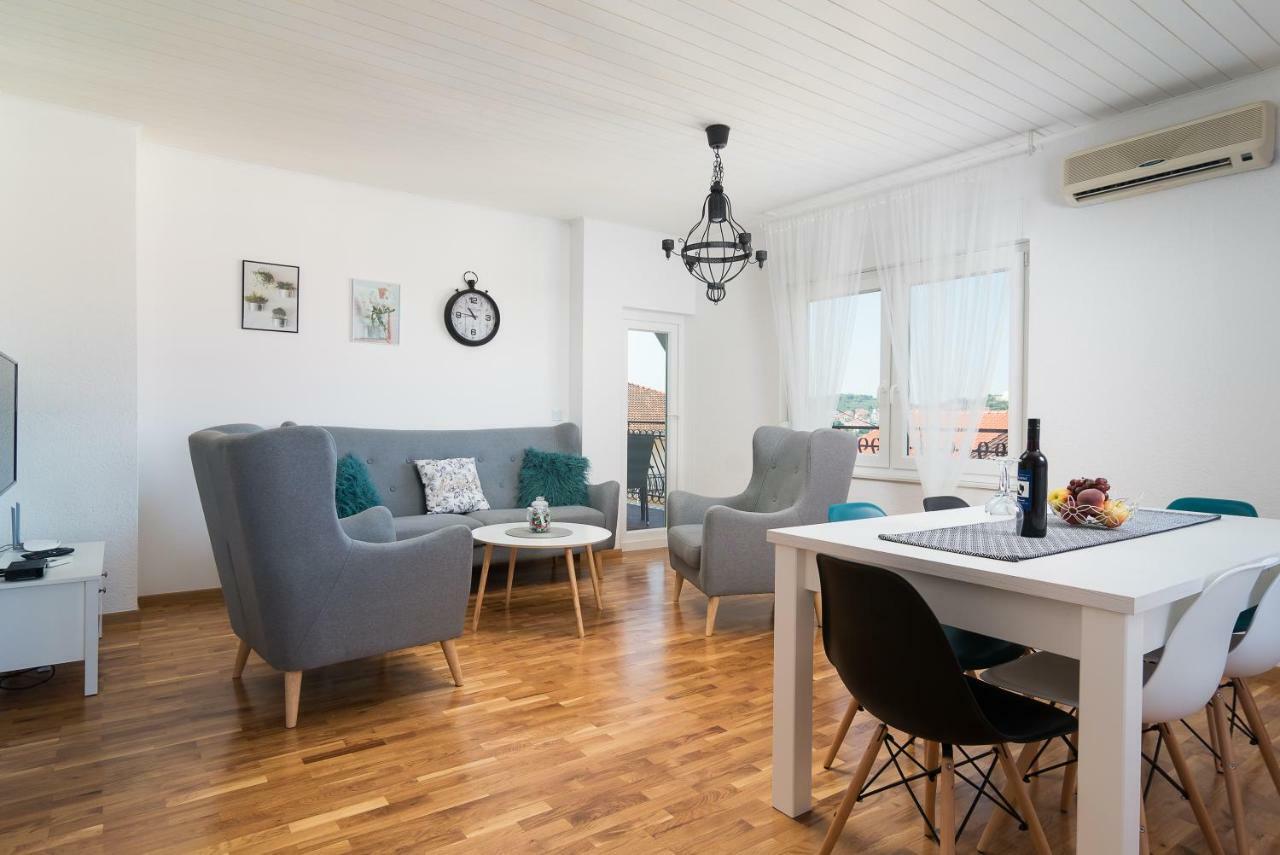 Apartman Regius White Trogir Exterior foto